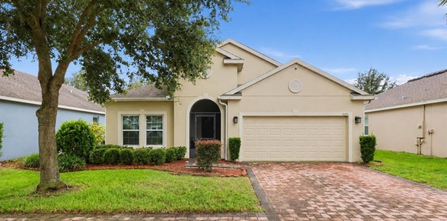 Casa en Davenport, Florida 4 dormitorios, 174.38 m2 № 2386738