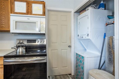 House in Bunnell, Florida 3 bedrooms, 68.38 sq.m. № 2229562 - photo 7