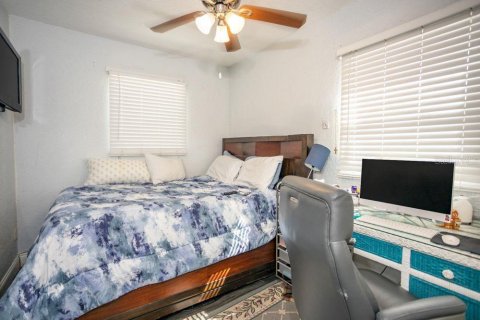 House in Bunnell, Florida 3 bedrooms, 68.38 sq.m. № 2229562 - photo 5