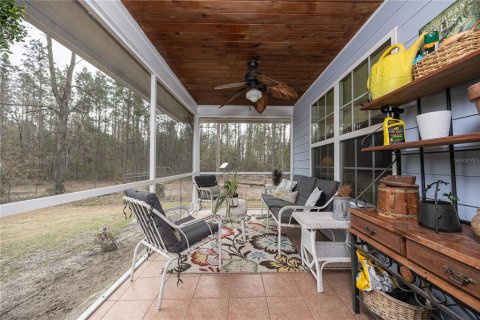 House in Jennings, Florida 3 bedrooms, 193.14 sq.m. № 1721567 - photo 24