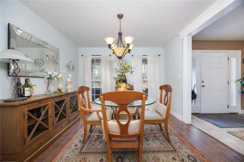 House in Jennings, Florida 3 bedrooms, 193.14 sq.m. № 1721567 - photo 14