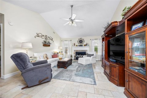 House in Jennings, Florida 3 bedrooms, 193.14 sq.m. № 1721567 - photo 16