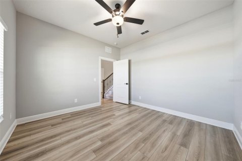 House in Lake Alfred, Florida 5 bedrooms, 228.63 sq.m. № 2151650 - photo 13