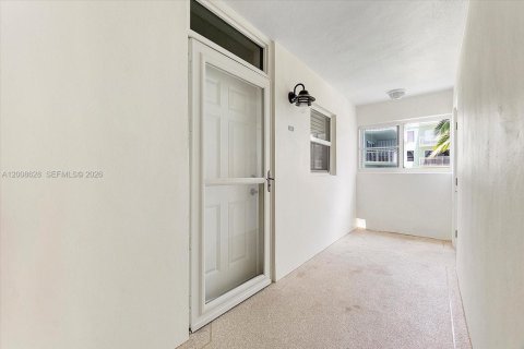 Copropriété à louer à Lauderdale-by-the-Sea, Floride: 2 chambres, 96.99 m2 № 2072061 - photo 28