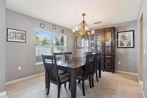 Villa ou maison à vendre à Winter Garden, Floride: 4 chambres, 218.69 m2 № 2426852 - photo 7