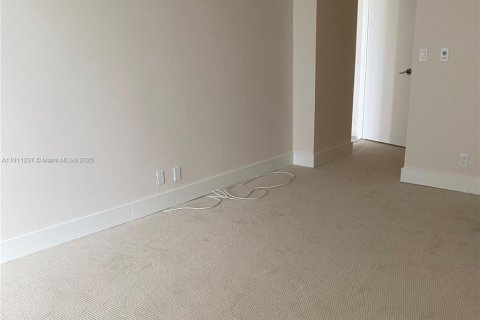 Condominio en venta en Aventura, Florida, 2 dormitorios, 144.93 m2 № 1968365 - foto 13