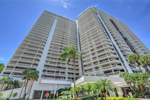 Condominio en venta en Aventura, Florida, 2 dormitorios, 144.93 m2 № 1968365 - foto 26