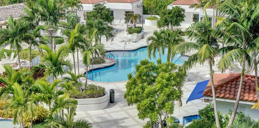 Condominio en Aventura, Florida, 2 dormitorios  № 1968365