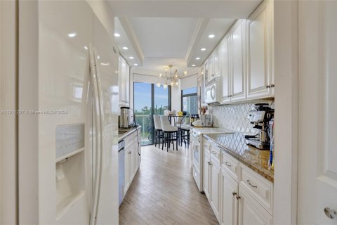 Condominio en venta en Aventura, Florida, 2 dormitorios, 144.93 m2 № 1968365 - foto 10