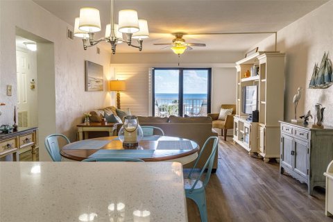 Copropriété à louer à New Smyrna Beach, Floride: 2 chambres, 88.26 m2 № 2421944 - photo 2