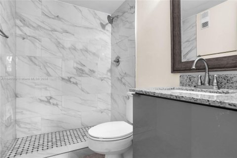 Condo in Coral Springs, Florida, 2 bedrooms  № 1329655 - photo 10