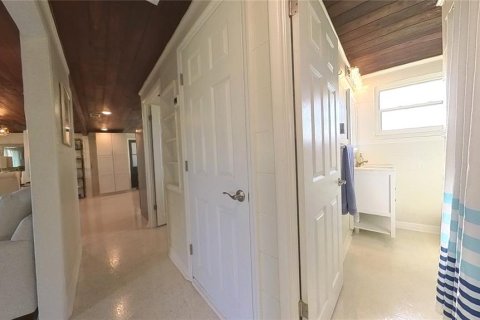 House in Nokomis, Florida 2 bedrooms, 89.74 sq.m. № 1905861 - photo 23