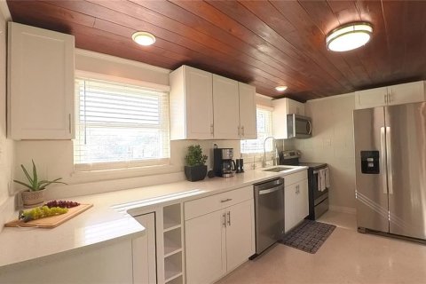 House in Nokomis, Florida 2 bedrooms, 89.74 sq.m. № 1905861 - photo 9