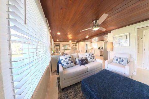 House in Nokomis, Florida 2 bedrooms, 89.74 sq.m. № 1905861 - photo 21