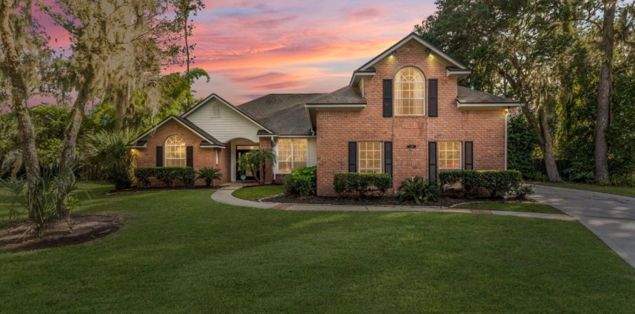 House in Ponte Vedra Beach, Florida 4 bedrooms, 209.59 sq.m. № 801139