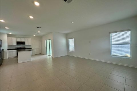 Villa ou maison à louer à Orlando, Floride: 3 chambres, 153.01 m2 № 1914041 - photo 11