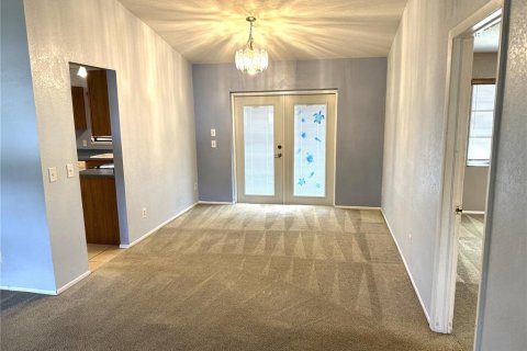 House in Port Charlotte, Florida 3 bedrooms, 157.93 sq.m. № 2148508 - photo 4