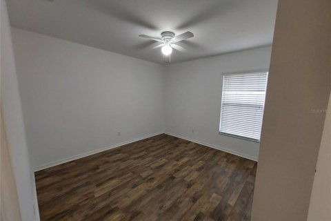 House in Lehigh Acres, Florida 3 bedrooms, 164.44 sq.m. № 2215534 - photo 25