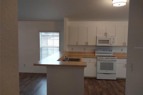 House in Lehigh Acres, Florida 3 bedrooms, 164.44 sq.m. № 2215534 - photo 6