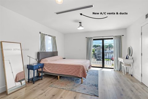 Touwnhouse à vendre à Miami, Floride: 3 chambres, 139.35 m2 № 1997862 - photo 16