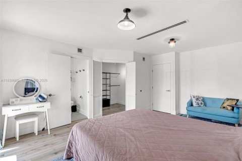 Touwnhouse à vendre à Miami, Floride: 3 chambres, 139.35 m2 № 1997862 - photo 17