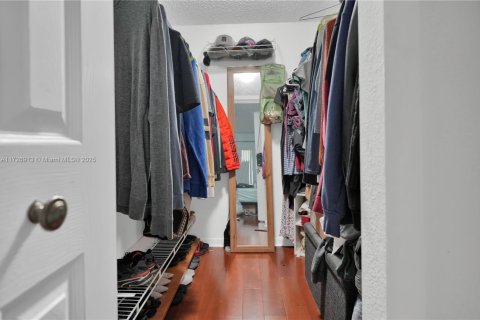 Condominio en venta en Miami, Florida, 1 dormitorio, 78.97 m2 № 1477002 - foto 8