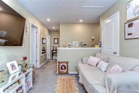 House in Wesley Chapel, Florida 3 bedrooms, 169.27 sq.m. № 1732295 - photo 24
