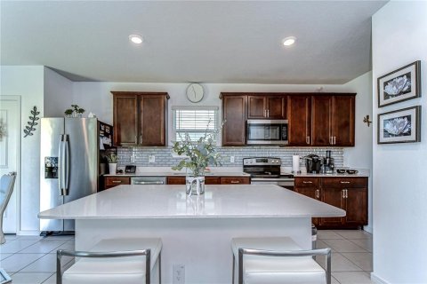 House in Wesley Chapel, Florida 3 bedrooms, 169.27 sq.m. № 1732295 - photo 15