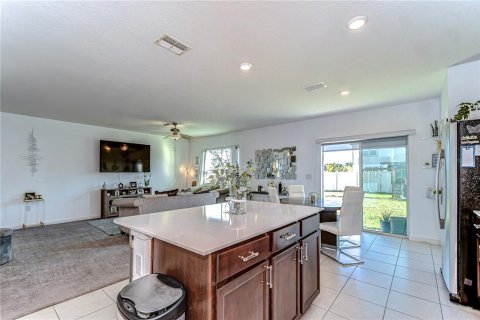 House in Wesley Chapel, Florida 3 bedrooms, 169.27 sq.m. № 1732295 - photo 19