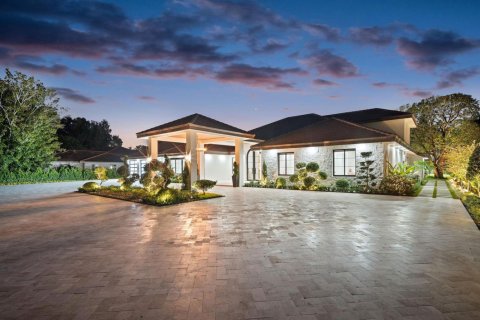 Villa ou maison à vendre à Southwest Ranches, Floride: 6 chambres, 743.96 m2 № 2154608 - photo 14