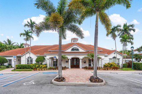 Condo in Delray Beach, Florida, 2 bedrooms № 2147081 - photo 14