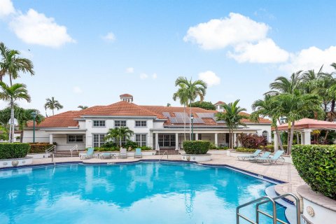Condo in Delray Beach, Florida, 2 bedrooms № 2147081 - photo 16