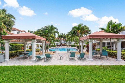 Condo in Delray Beach, Florida, 2 bedrooms № 2147081 - photo 18