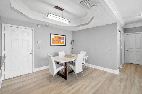 Condo in Delray Beach, Florida, 2 bedrooms № 2147081 - photo 6