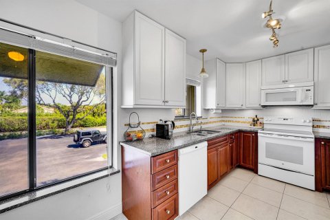 Copropriété à louer à Boca Raton, Floride: 2 chambres, 92.44 m2 № 2186806 - photo 8