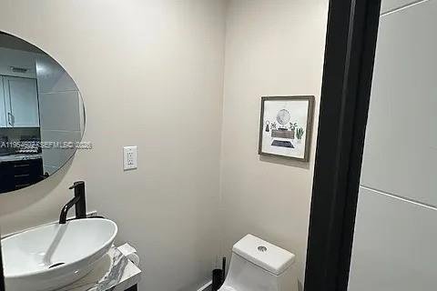 Снять в аренду таунхаус в Майами, Флорида 2 спальни, 142.14м2, № 2008392 - фото 15