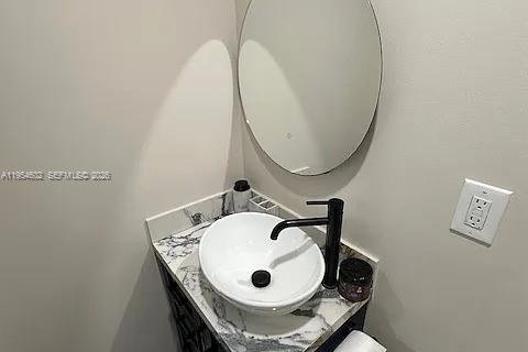 Снять в аренду таунхаус в Майами, Флорида 2 спальни, 142.14м2, № 2008392 - фото 14