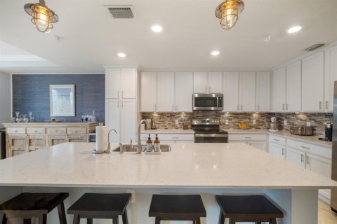 Condo in Bradenton, Florida, 2 bedrooms  № 1679559 - photo 12