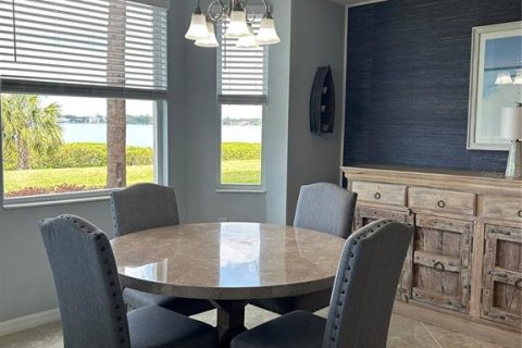 Condo in Bradenton, Florida, 2 bedrooms  № 1679559 - photo 21