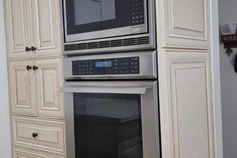 Copropriété à louer à Hollywood, Floride: 2 chambres, 90.12 m2 № 2173202 - photo 9