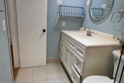 Copropriété à louer à Hollywood, Floride: 2 chambres, 90.12 m2 № 2173202 - photo 18