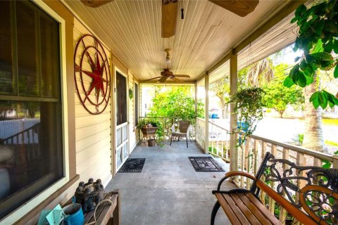 Casa en venta en Largo, Florida, 2 dormitorios, 114.46 m2 № 1915639 - foto 6