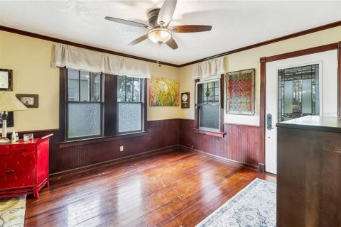 House in Largo, Florida 2 bedrooms, 114.46 sq.m. № 1915639 - photo 8