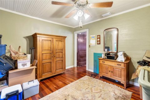 House in Largo, Florida 2 bedrooms, 114.46 sq.m. № 1915639 - photo 30