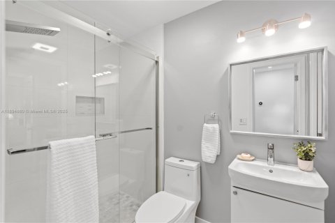 Villa ou maison à louer à Plantation, Floride: 2 chambres, 103.49 m2 № 1947443 - photo 19