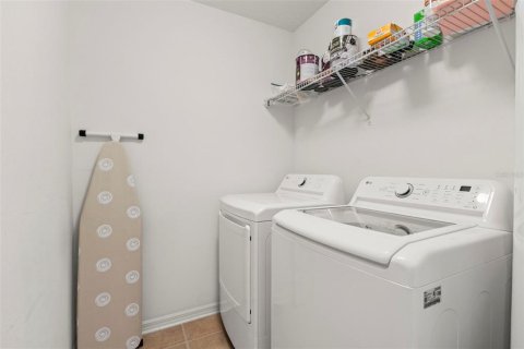 Купить таунхаус в Клируотер, Флорида 3 комнаты, 116.31м2, № 2322400 - фото 27