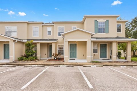 Townhouse in Clearwater, Florida 2 bedrooms, 116.31 sq.m. № 2322400