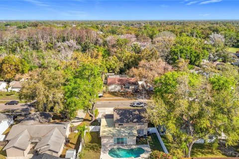 Casa en venta en Tampa, Florida, 4 dormitorios, 208.19 m2 № 2102047 - foto 18