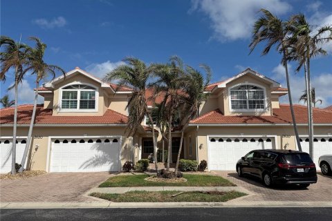 Condo in Punta Gorda, Florida, 3 bedrooms  № 1437619 - photo 1