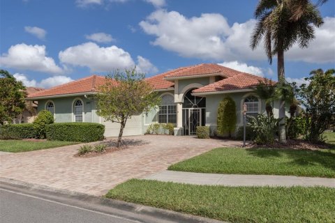 Villa ou maison à vendre à Venice, Floride: 3 chambres, 209.96 m2 № 1555943 - photo 1
